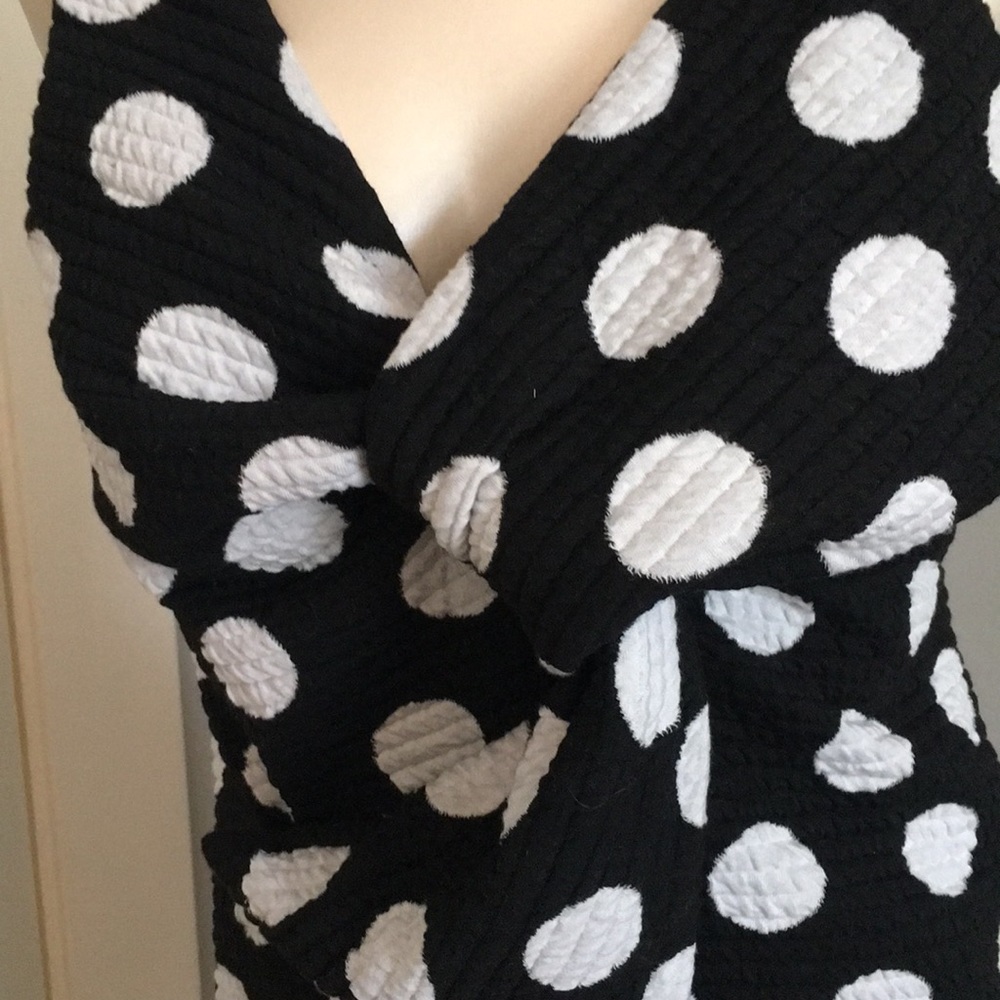 Eva Franco front knit dressy tank - Picture 2 of 2
